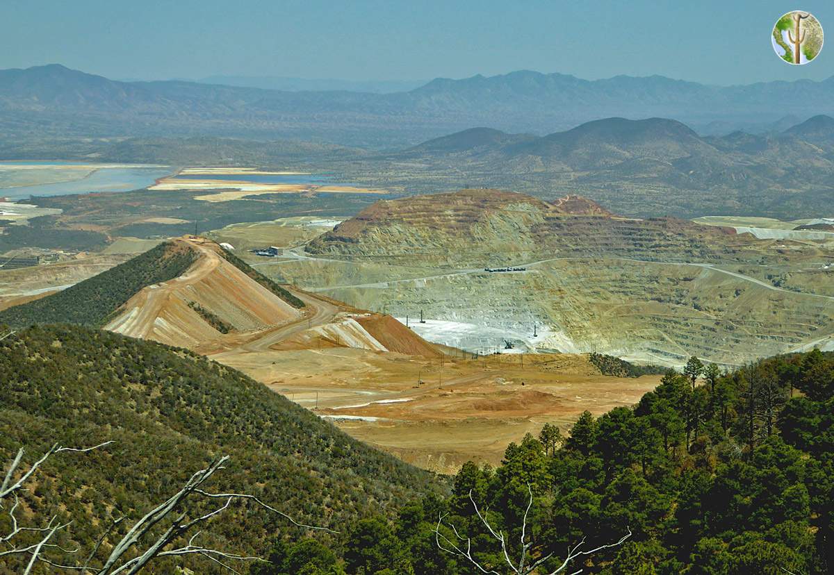 Cananea mine from Sierra Elenita, photo by Ana Lilia Reina-Guerrero